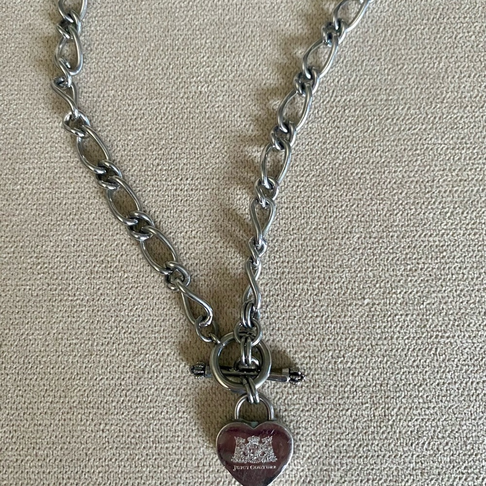 18” Juicy Couture toggle necklace